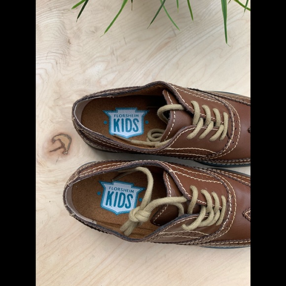 Florsheim boys brown dress shoes 👞 - Picture 4 of 9